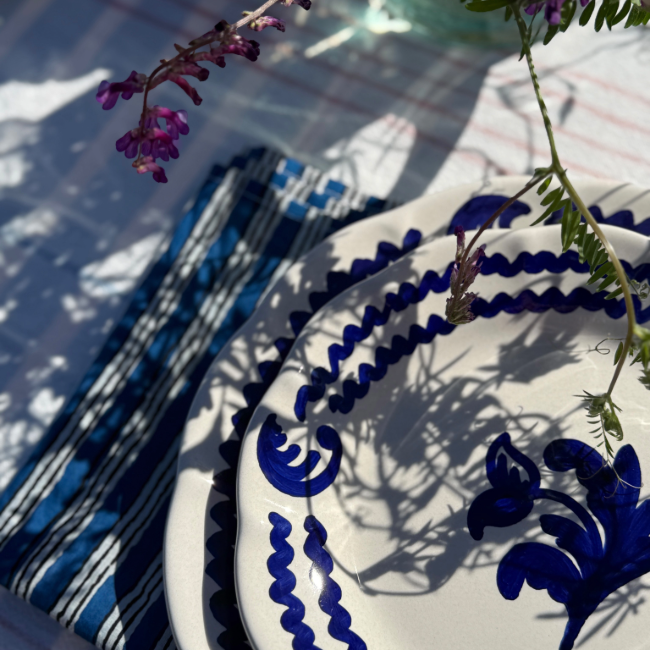 Antica 25cm Blue Plate