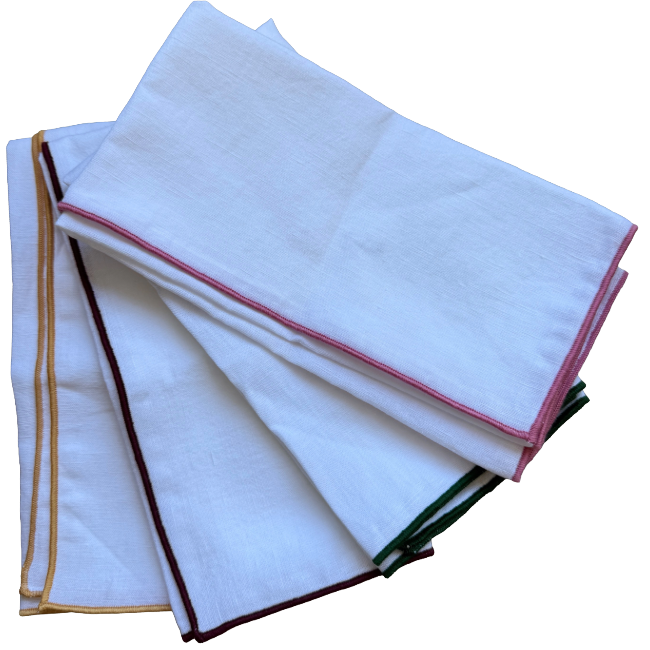 Colored border napkin